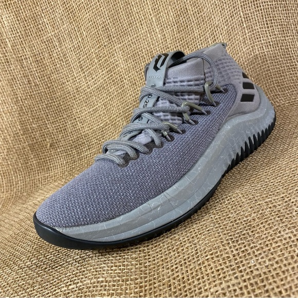 adidas dame 4 size 12